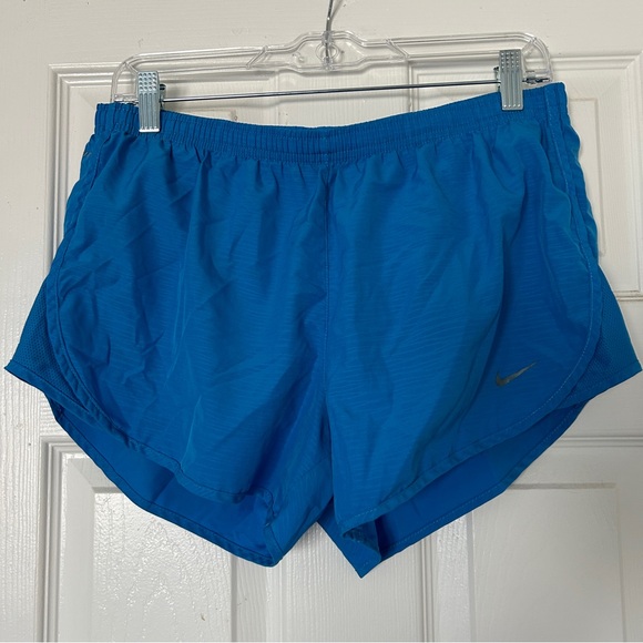 Nike Pants - Nike dri fit shorts